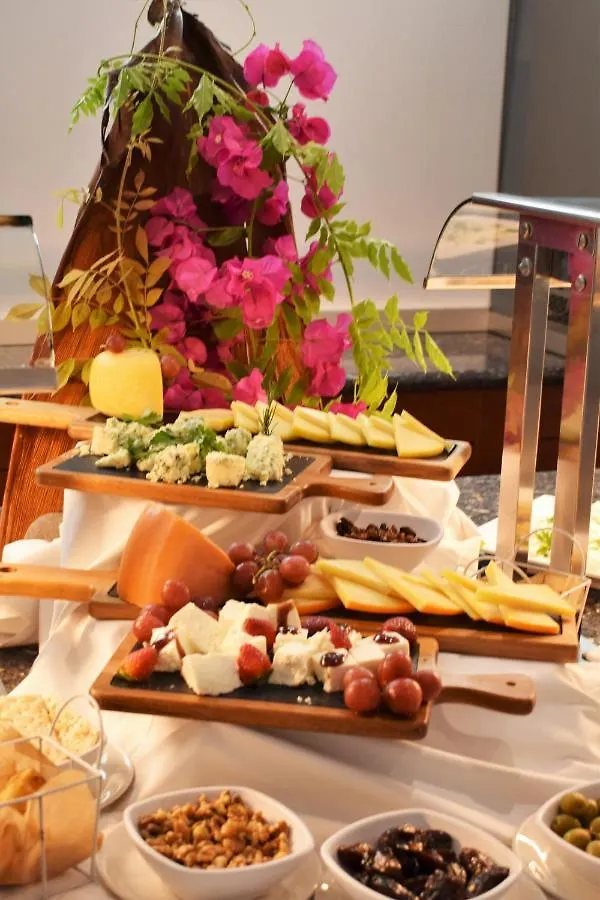 Madeira Regency Cliff - Adults Only Hotel Funchal  4*, Funchal (Madeira)
